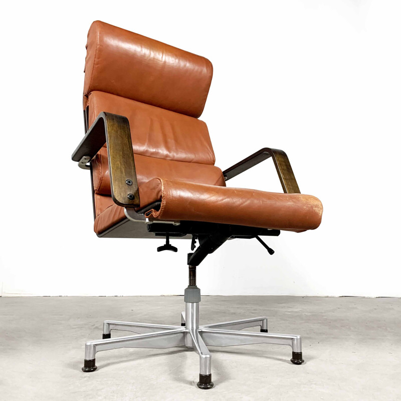 Vintage leather office chair by Yrjö Kukkapuro for Haimi, 1970s