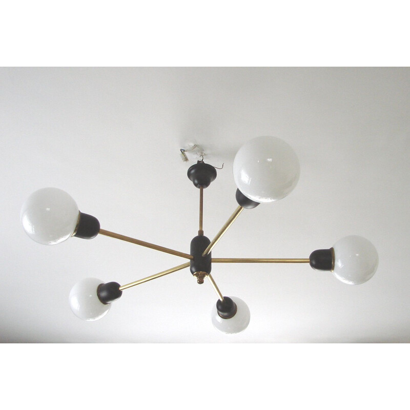 Vintage modernist chandelier in brass, metal and glass, 1960s