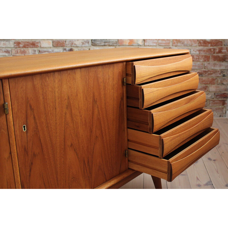 Vintage Scandinavian sideboard in teak by Sven Andersen, 1950