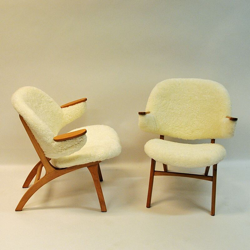 Midcentury pair of Easy chairs in White Sheepskin - Solliden møbler Norway 1950s