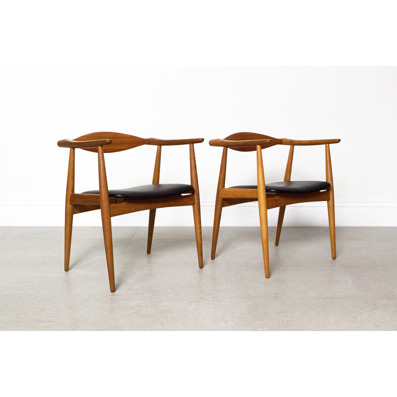 Carl Hansen & Son chair in teak, oak and leather, Hans WEGNER - 1950s