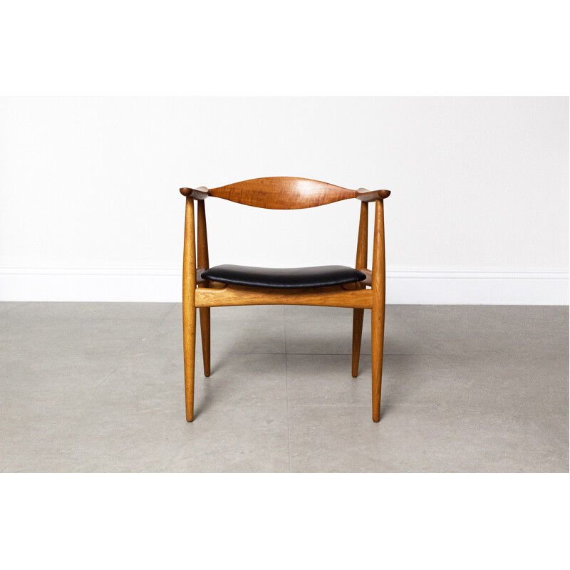 Carl Hansen & Son chair in teak, oak and leather, Hans WEGNER - 1950s