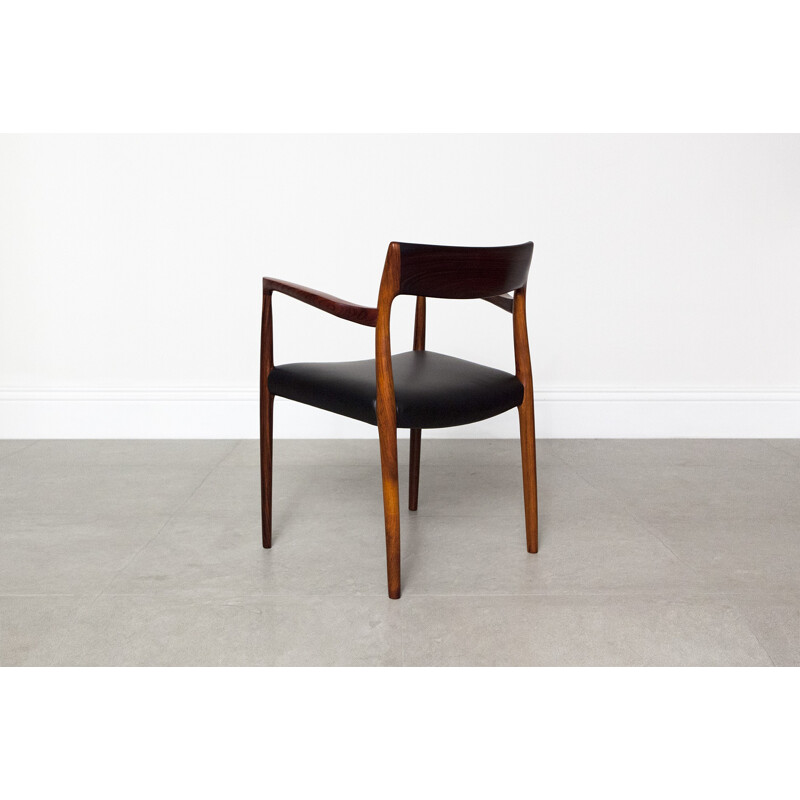 Fauteuil en palissandre et cuir J.L.M. Mobelfabrik, N. MOLLER - 1950