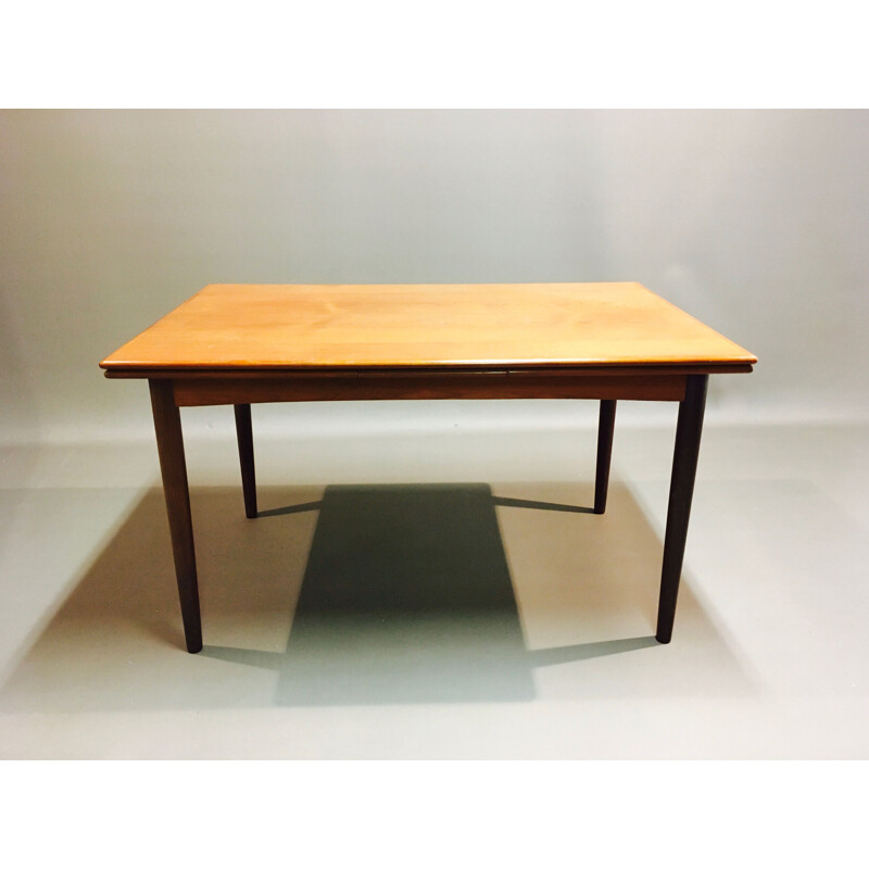 Vintage Scandinavian teak table with extension, 1950