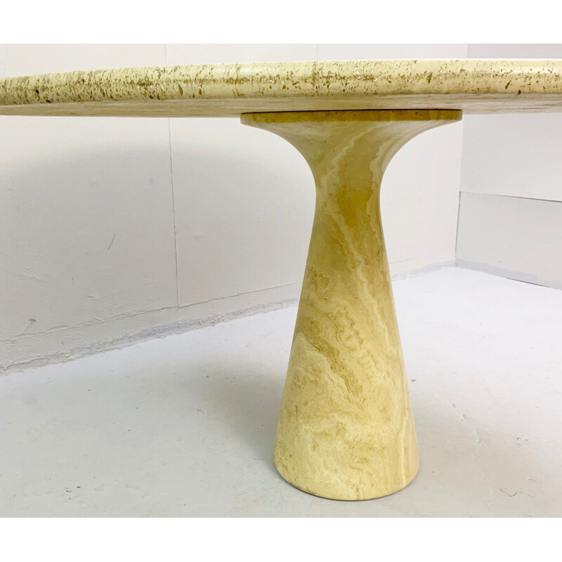 Vintage round dining table in travertine 