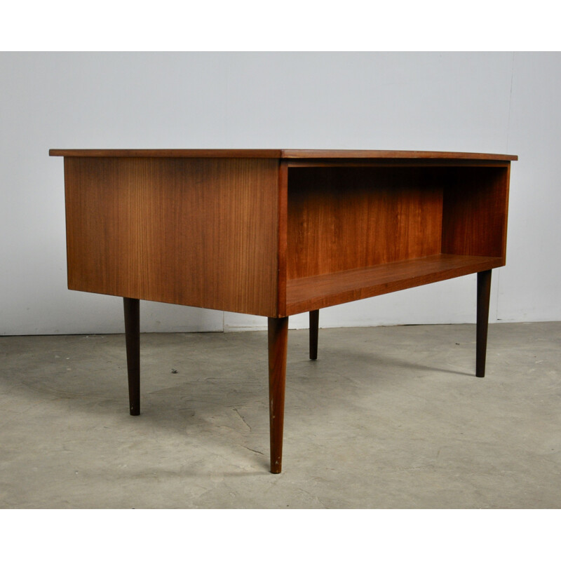 Peter Løvig Nielsen's vintage desk for Løvig, 1950