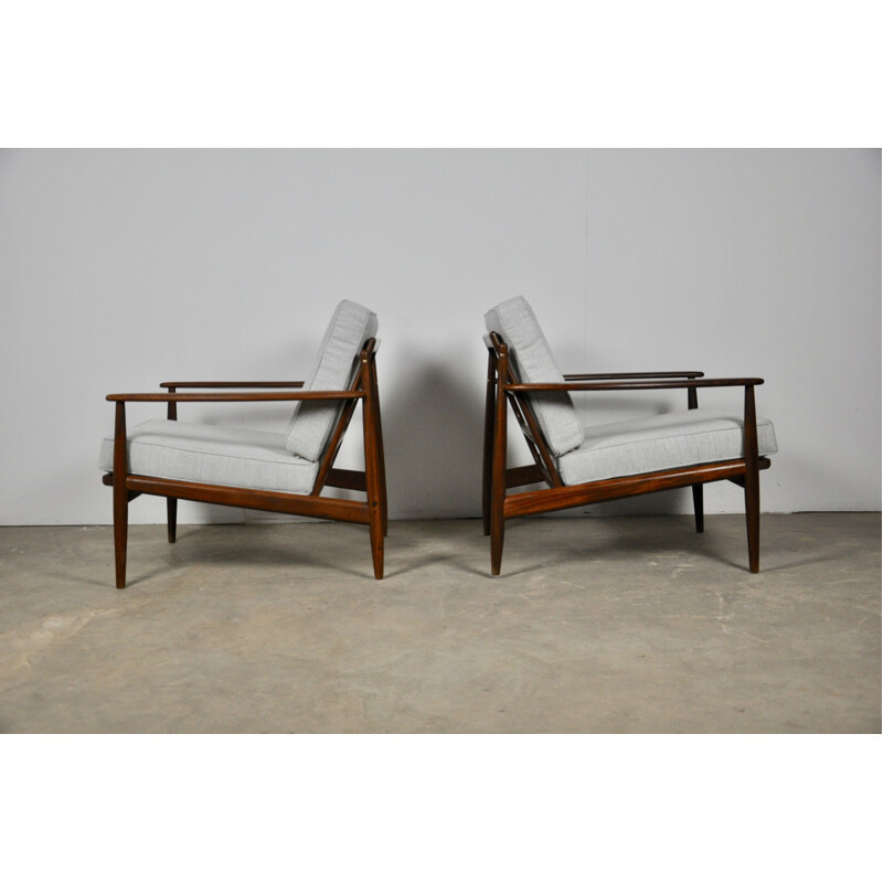 Set of 2 vintage scandinavian armchairs, 1960s