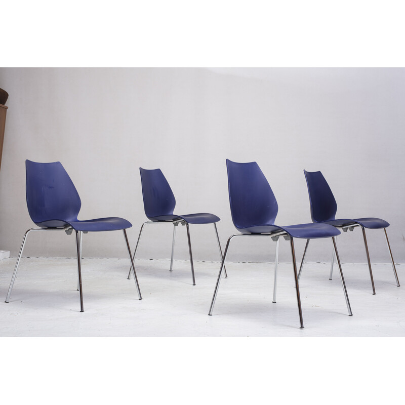 Ensemble de 4 chaises à repas vintage blanches par Vico Magistretti pour Kartell, 1980