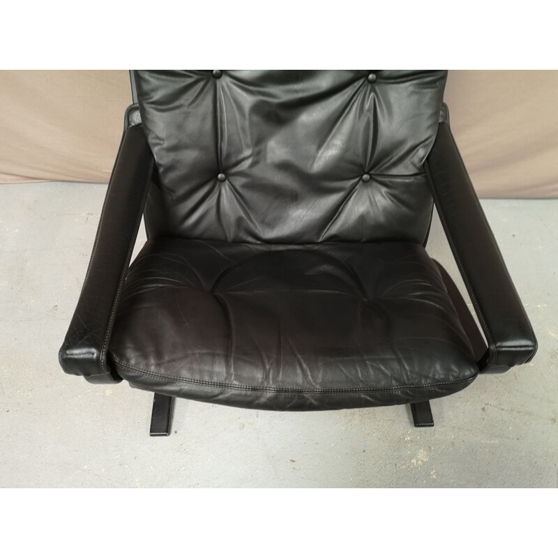 Vintage siesta armchair in leather 1960
