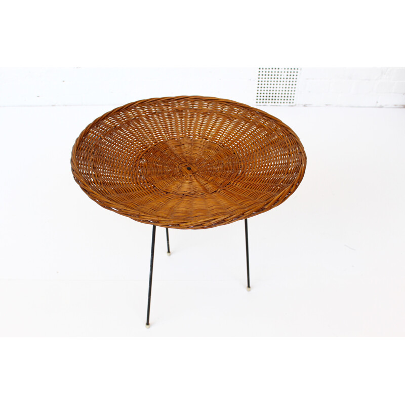 Round rattan wicker vintage side table - 1960s