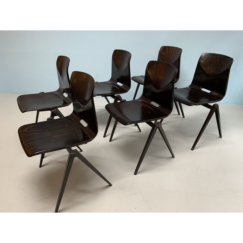 Set of 6 vintage school chairs by Pagholz 