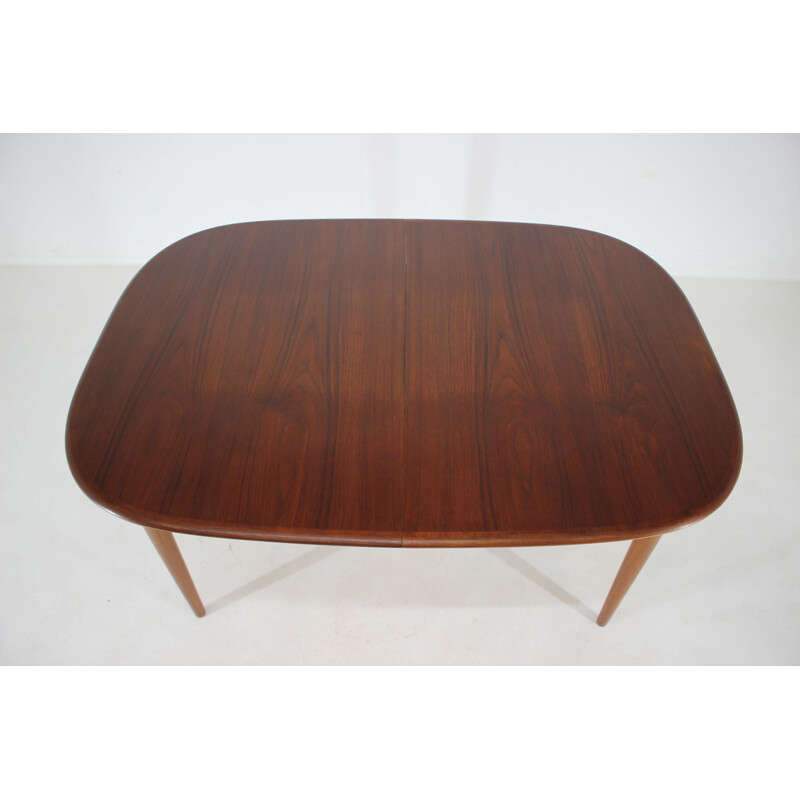 Vintage Danish oval teak extendable table, 1960