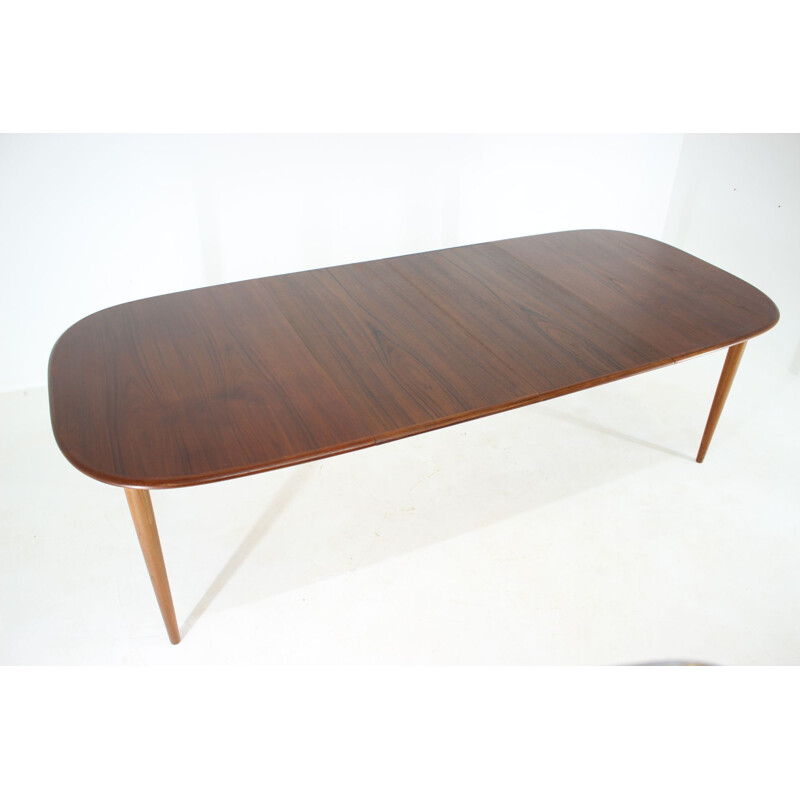 Vintage Danish oval teak extendable table, 1960