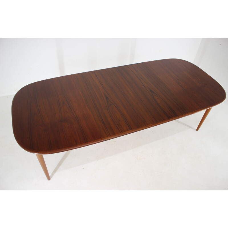 Vintage Danish oval teak extendable table, 1960