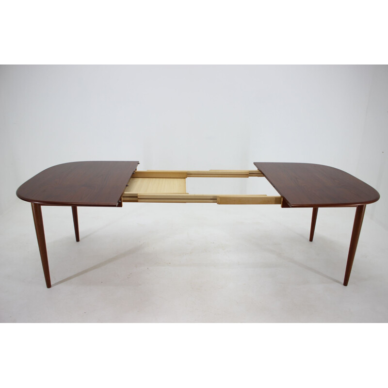 Vintage Danish oval teak extendable table, 1960