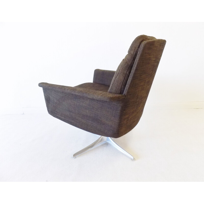 Vintage pair of Cor Sedia Lounge chair by Horst Brüning