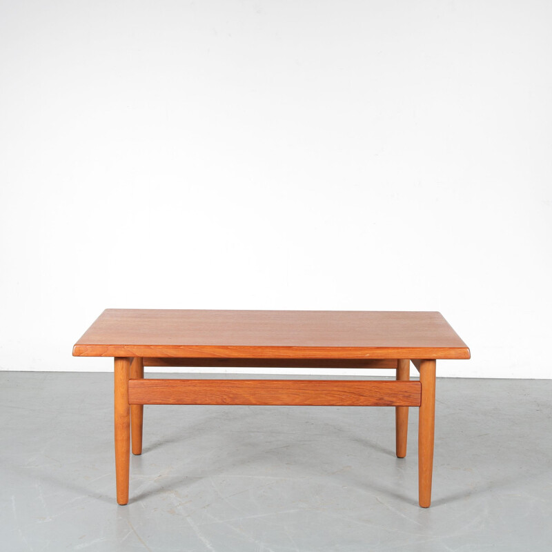 1960s Danish coffee table, manufactured in Denmark