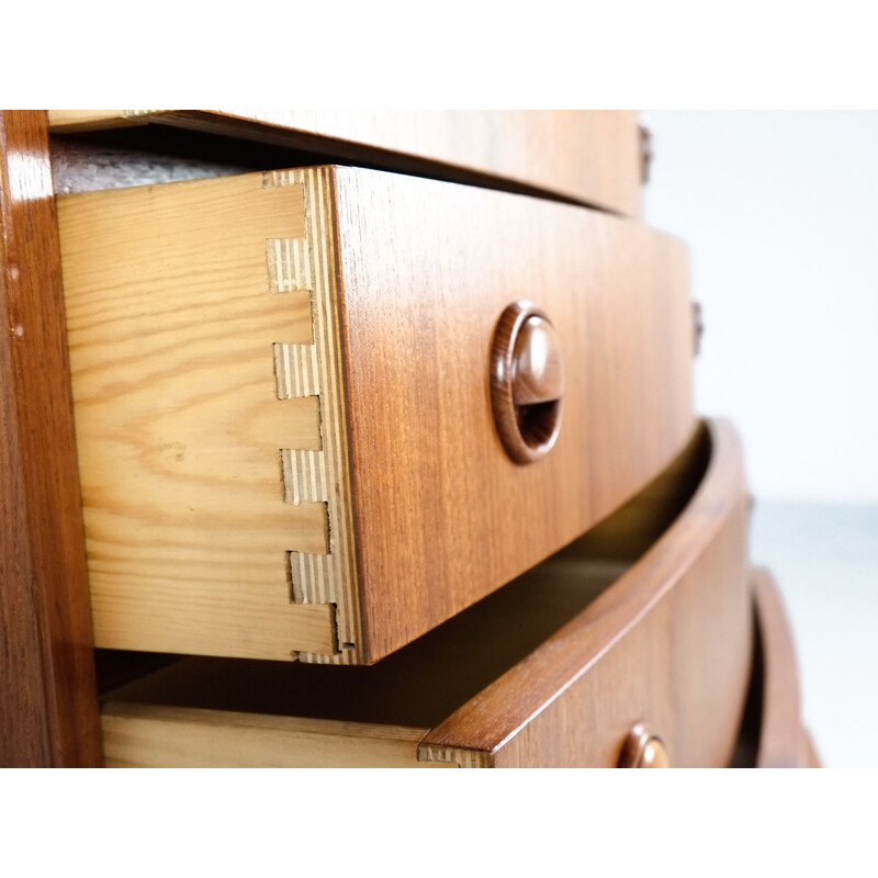 Vintage danish chest of 6 drawers in teak with bowed front by Kai Kristiansen 1960