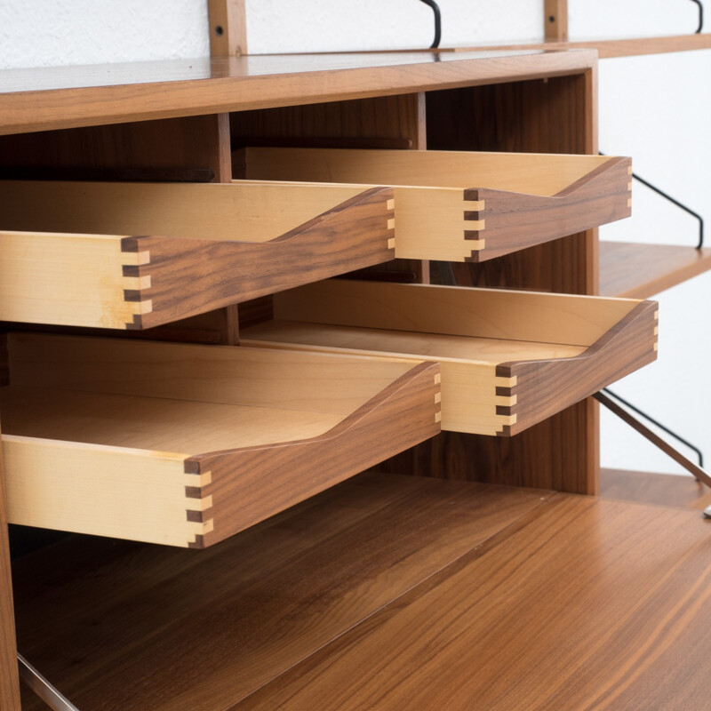 Cado vintage Scandinavian shelving system in walnutwood, Poul CADOVIUS - 1960s