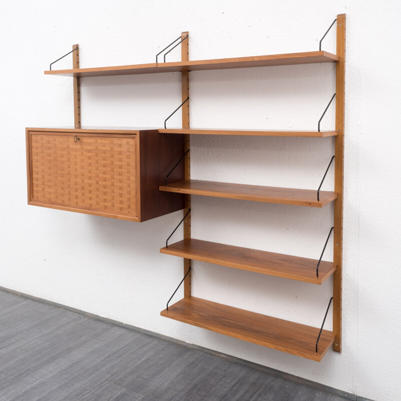 Cado vintage Scandinavian shelving system in walnutwood, Poul CADOVIUS - 1960s