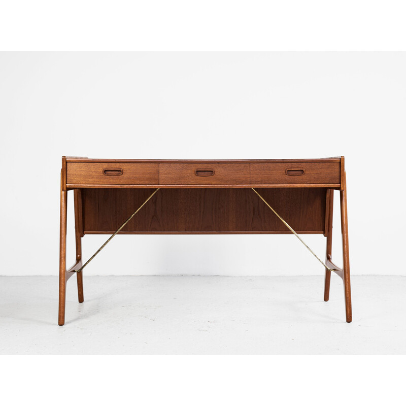 Vintage danish desk in teak by Arne Wahl Iversen 1960