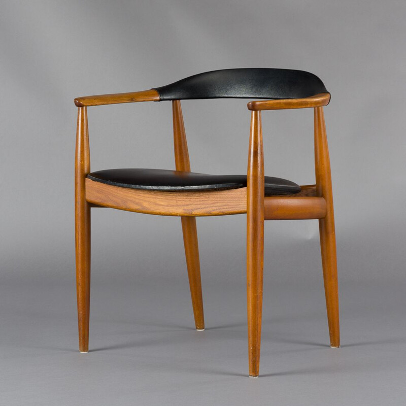 Danish Elm & Leather Armchair by Illum Wikkelsø for Niels Eilersen, 1950s