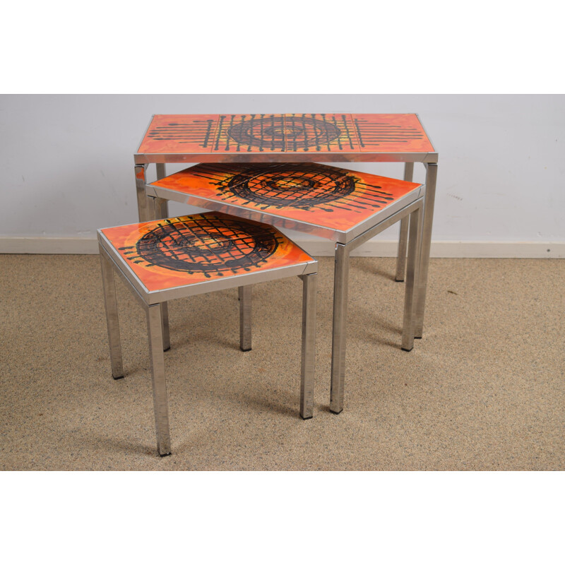 Set of three ceramic nesting tables