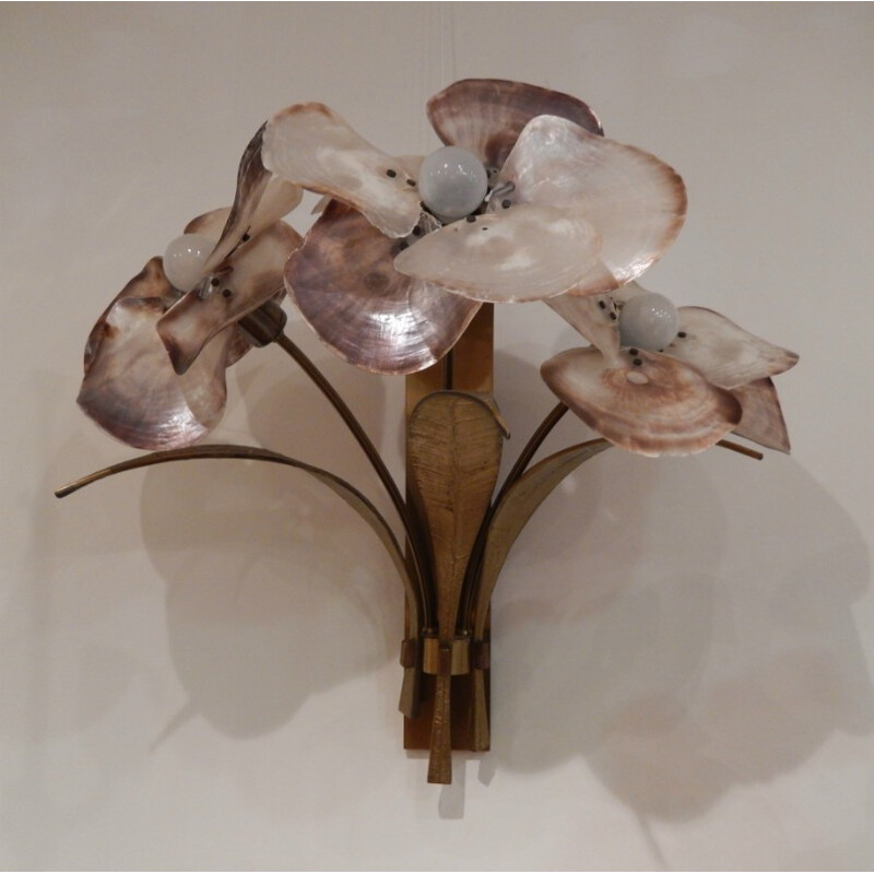 Vintage wall lamp in mother of pearl and brass, Willy DARO - 1970s