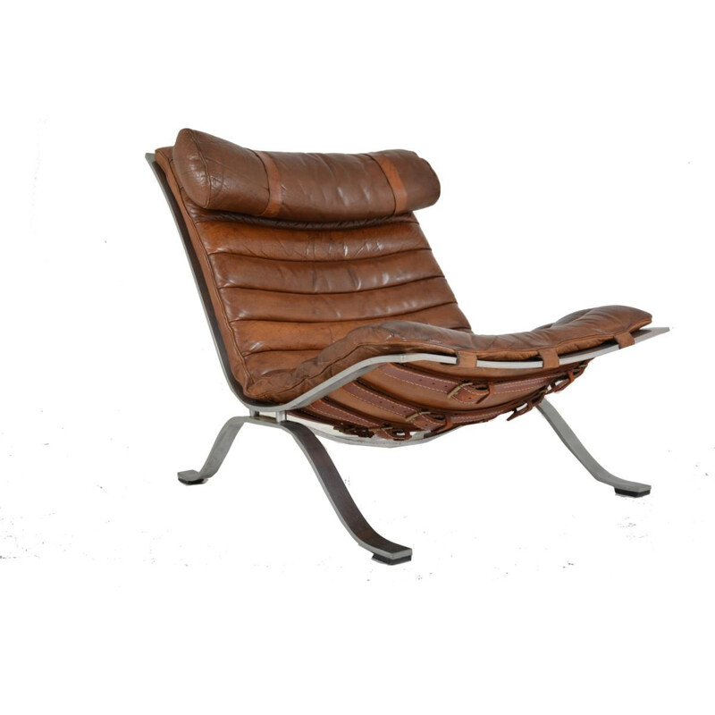 Vintage low chair "Ari" by Arne Norell 1960