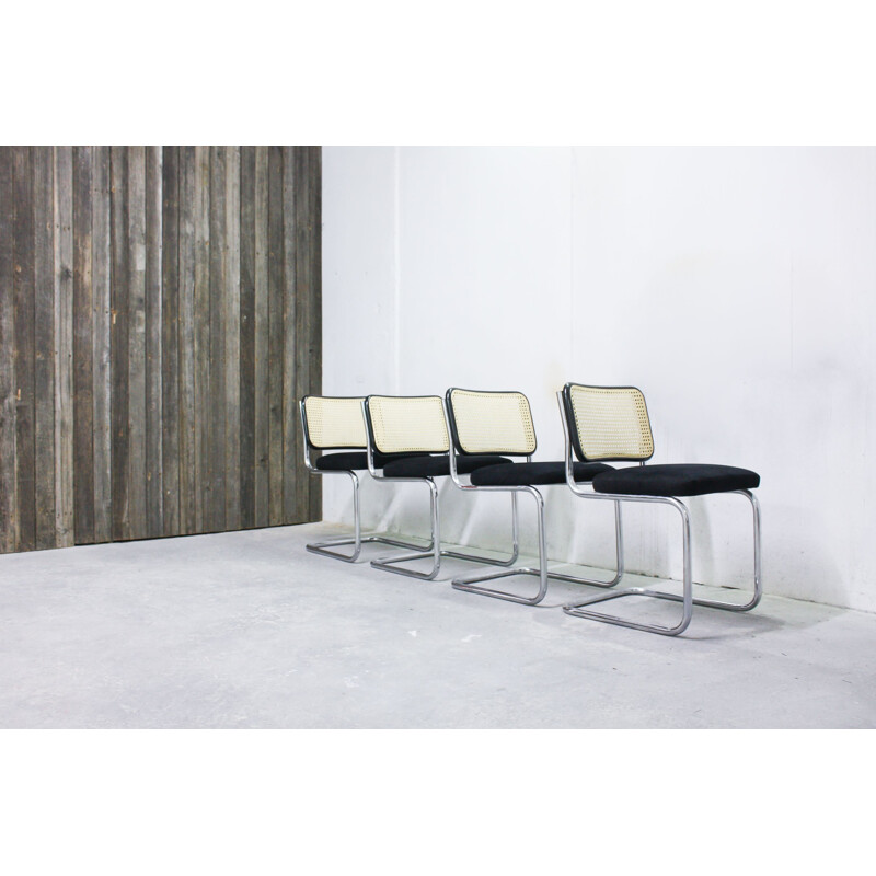 Set of 6 tubular steel cantilever chairs, 1970s