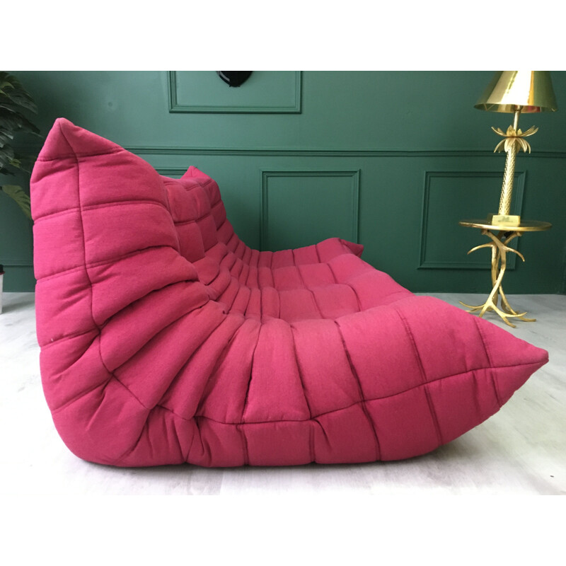 Vintage Three seaters Togo sofa in Genuine Pink by Ligne Roset