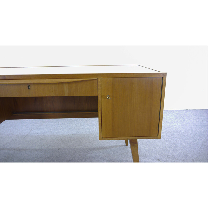 Midcentury Desk by Franz Ehrlich for VEB Deutsche Werkstätten Hellerau, Bauhaus