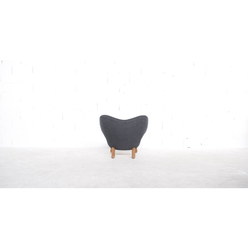 Pelican model armchair by Finn Juhl in grey, 2001