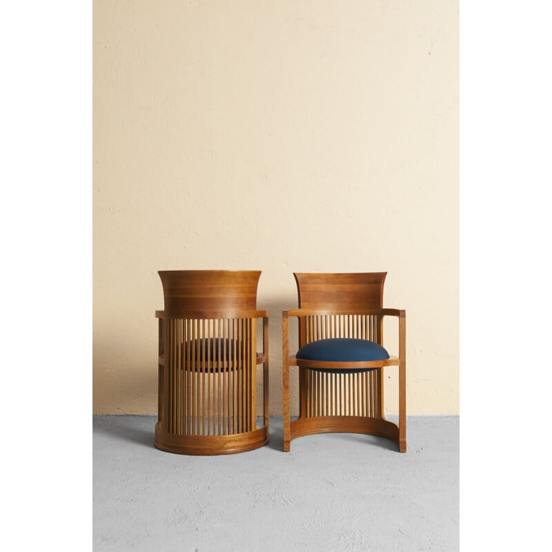 Set of 6 vintage 606 Barrel chairs by Frank Lloyd Wright for Cassina, 1980s