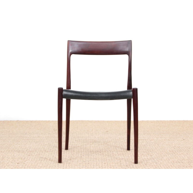 Set of 4 vintage scandinavian rosewood chairs model 77, 1950