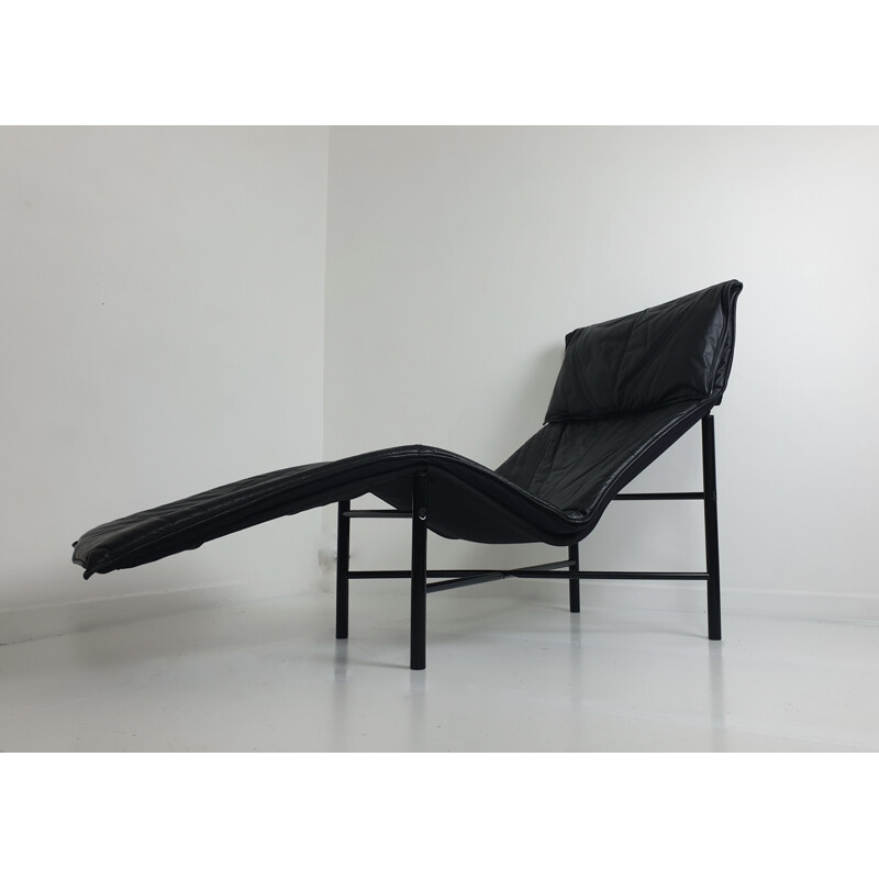 Black Leather ’Skye’ Chaise by Tord Björklund for Ikea, c.1980