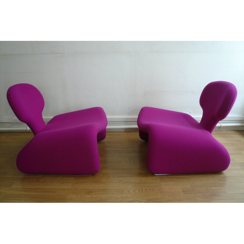 Airborne set of two "Djinn" purple low chairs, Olivier MOURGUE - 1965