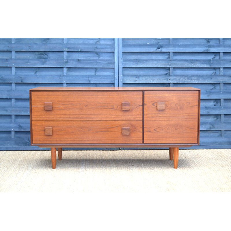 Little vintage sideboard by Kofod Larsen