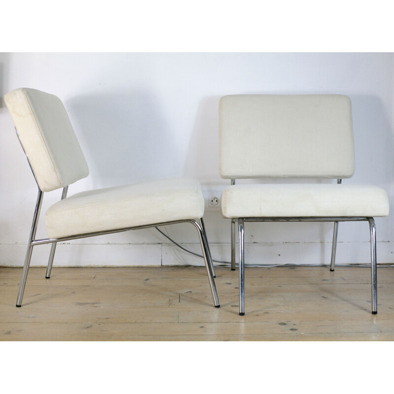 Paar vintage witte stalen en wollen fauteuils, Frankrijk 1960