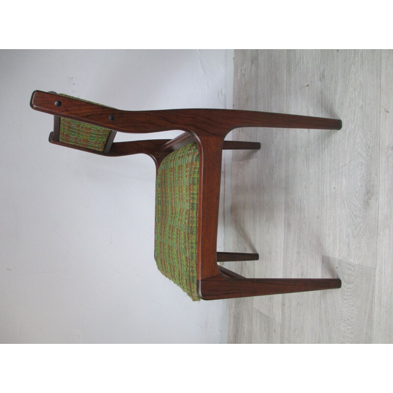 Set van 4 vintage rozenhouten stoelen, Denemarken, 1970