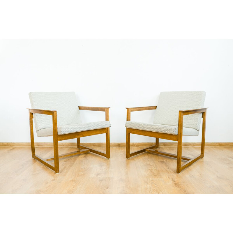 Pair of vintage armchairs Model R5 1975