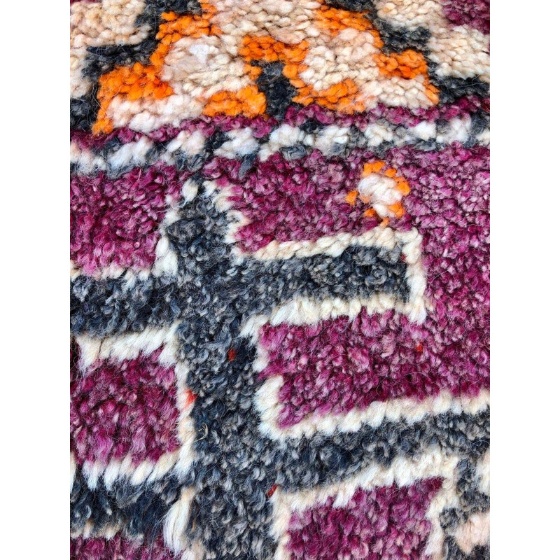 Vintage Berber wool carpet "Sadina" handmade by Beni Sadden