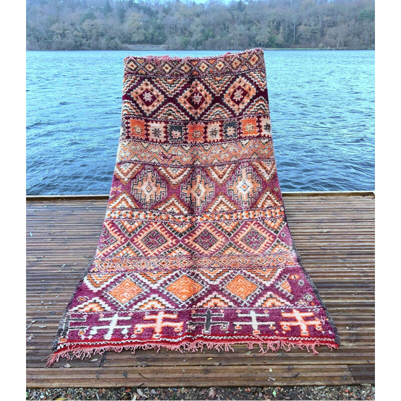 Vintage Berber wool carpet "Sadina" handmade by Beni Sadden