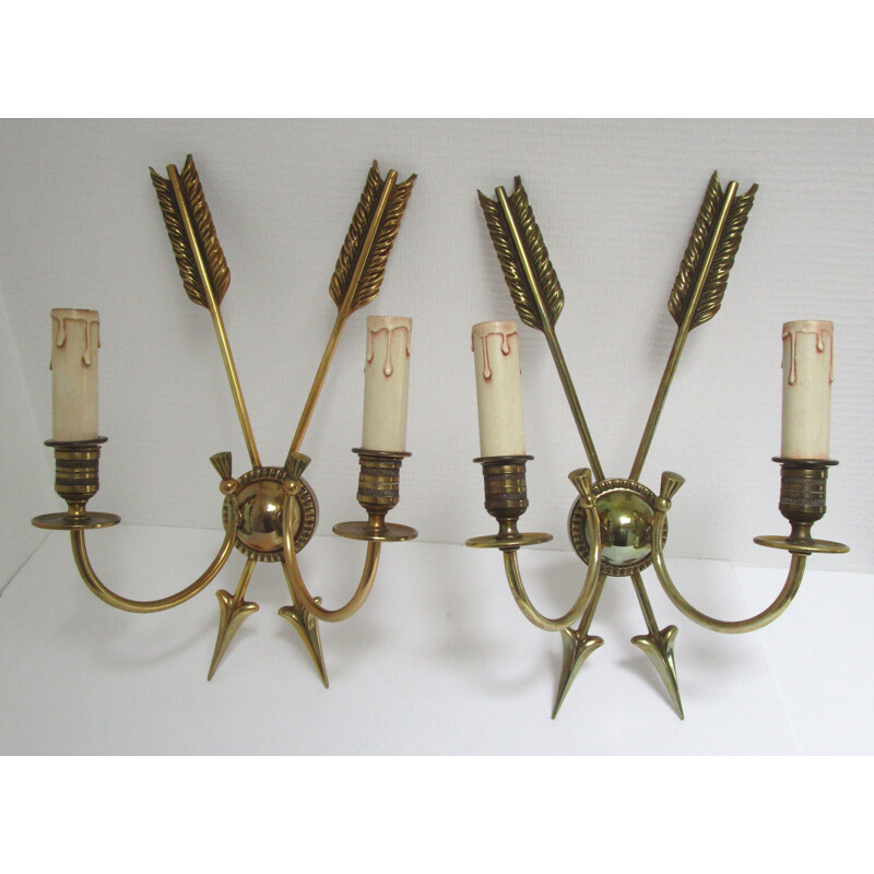 Paire d'appliques vintage à décor de flèches en bronze par Lucien Gau