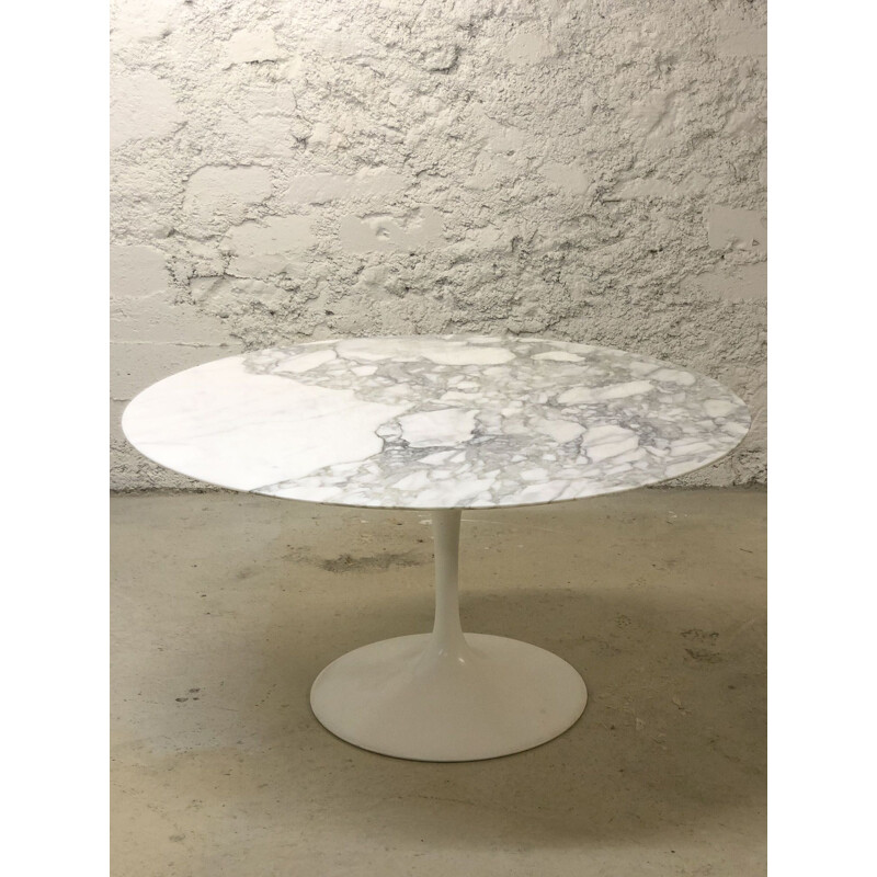 Vintage Tulip Table in Calacatta marble by Eero Saarinen for Knoll