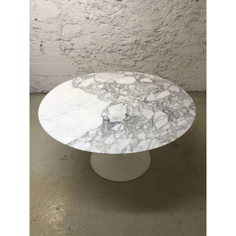 Vintage Tulip Table in Calacatta marble by Eero Saarinen for Knoll