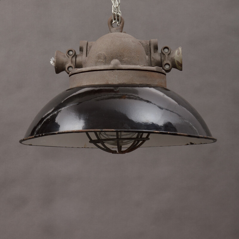 Industrial hanging lamp in cast iron - 1960s