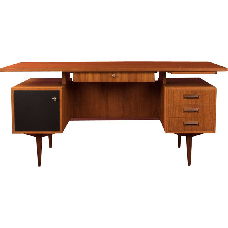 Vintage desk by DeWe Deutsche Werkstätten 1950s