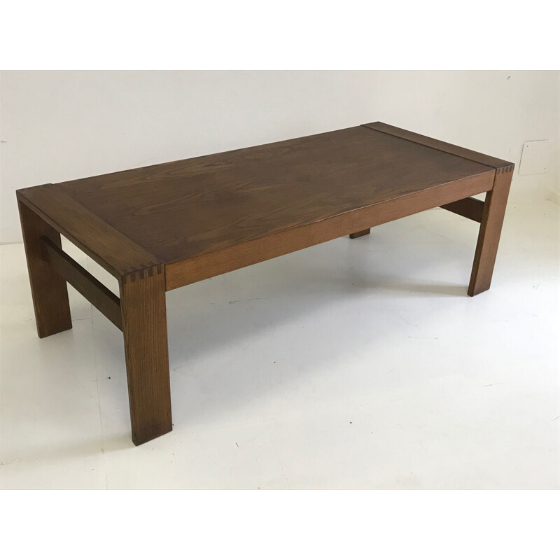 Table basse vintage en bois massif