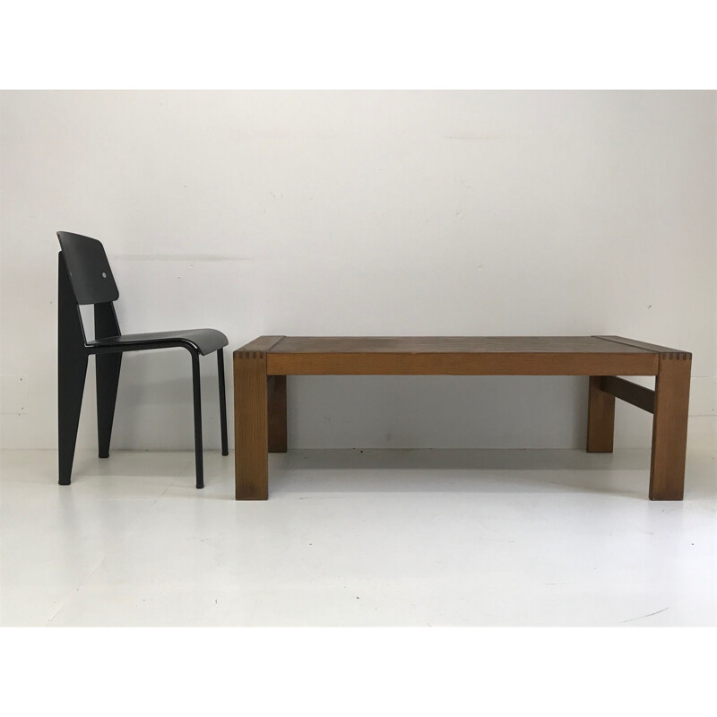 Mesa de centro vintage de madera maciza